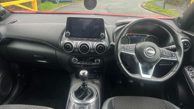 Nissan Juke 1.0 DiG-T 114 N-Connecta 5dr Petrol Hatchback
